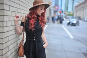 woman 